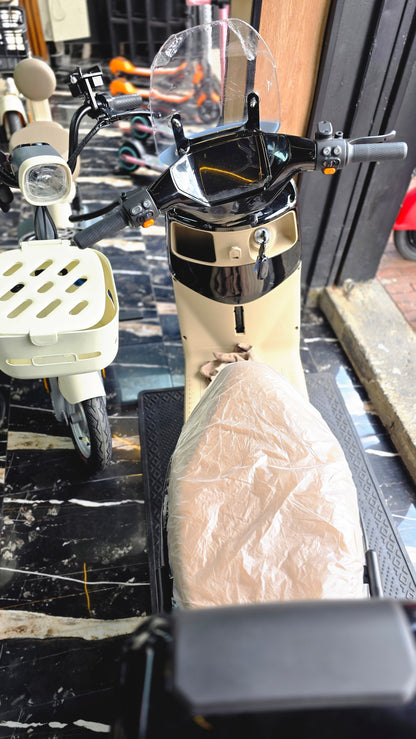 Mobulaa Eb-8 Caballero